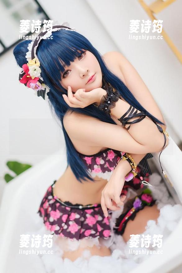 MiMi Chan的职业装免费试穿，简直心潮澎湃，写真既视感！